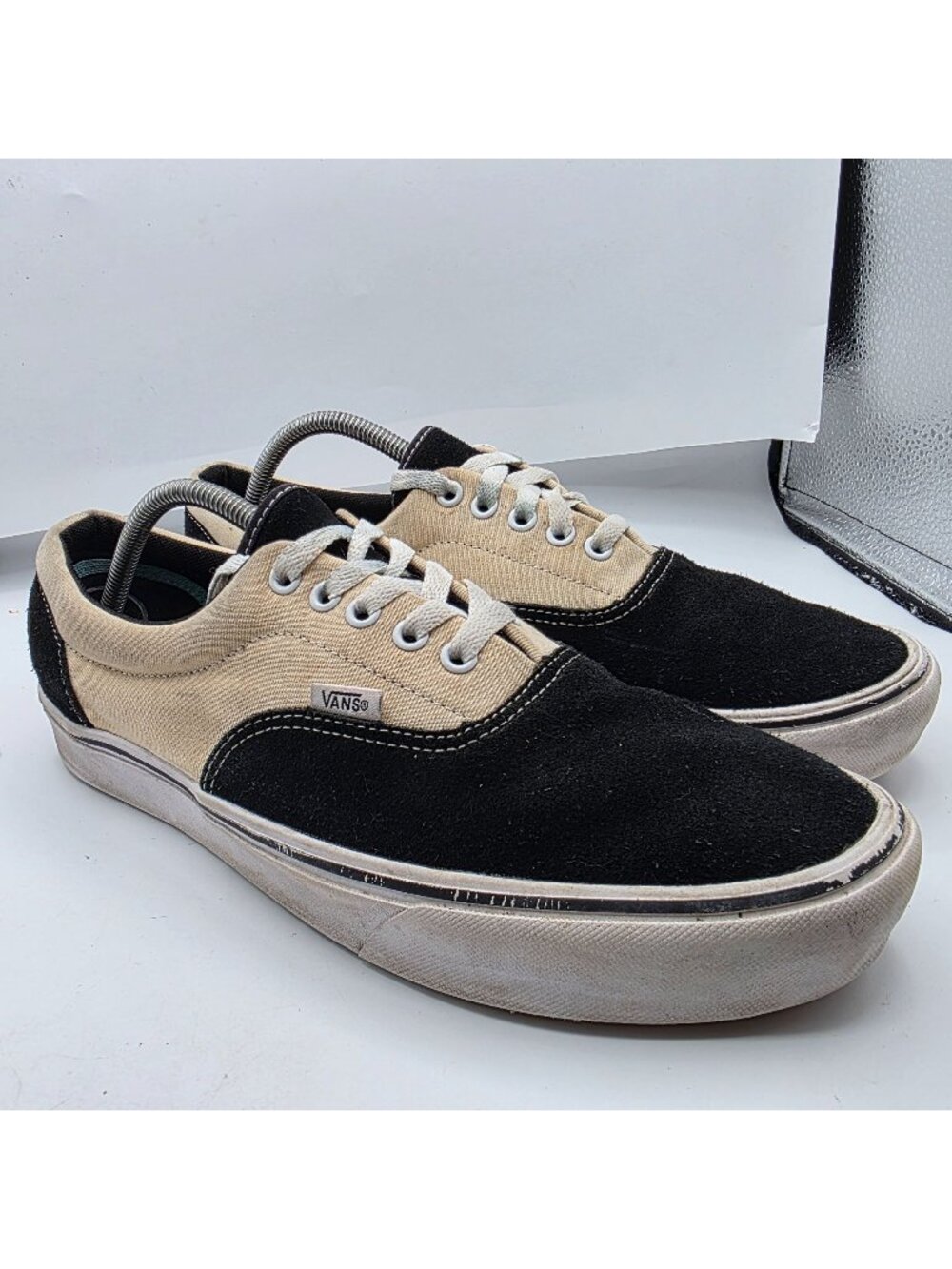 Vans Era Comfycush Mens Size 11 Black Marshmallow Sneakers Shoes Casual Skate
